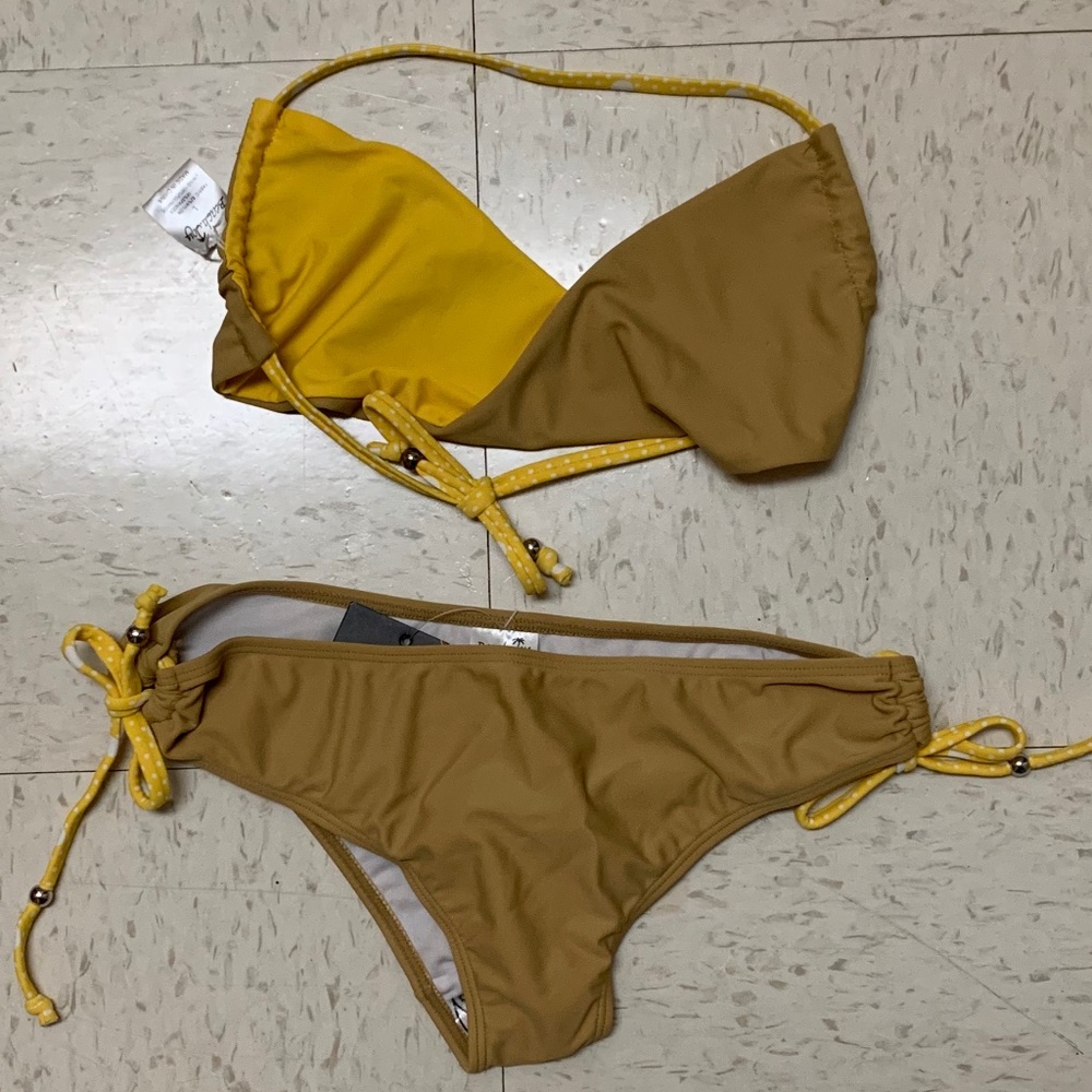 Beach Joy Swim Suit NWT - Picture 1 of 4